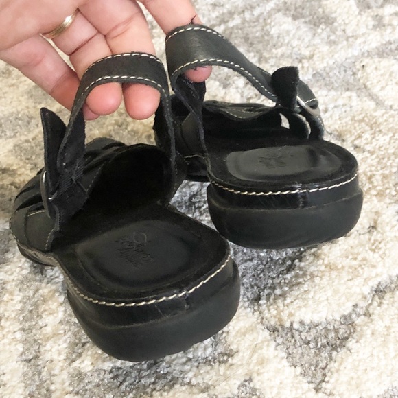 Strictly Comfort | Shoes | Strictly Comfort Black Sandals | Poshmark